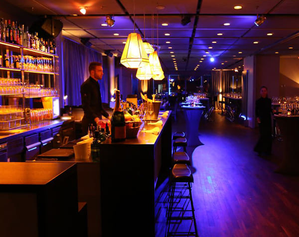 Bar & Tanzfläche Level12 - Unsere Räumlichkeiten Bar & Tanzfläche